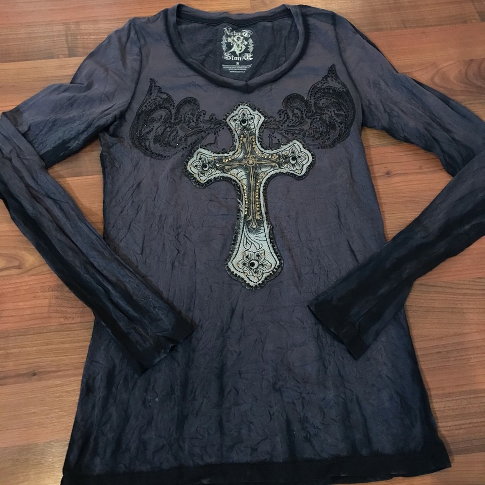 Long Sleeve Vneck